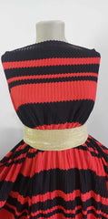 Material Elastic Plisat Rosu dungi Dantelate Negre ELA1064