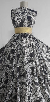 Voal Negru Ghirlande Si Frunze Albe VOAL1131