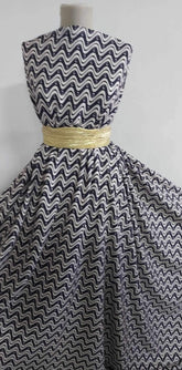 Matase Valuri Alb Negru MAT1415