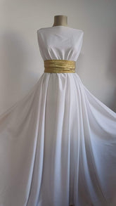 Matase alba pătrățele satinate MAT1006