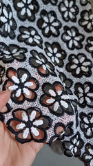 Broderie Spartă Alb/ Negru DAN1072