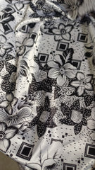 Matase satinata Imprimeu Alb flori Negre MAT1545