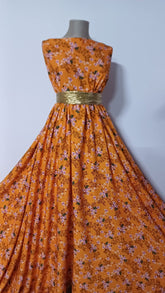 Viscoza Spun fond Portocaliu cu flori Alb/mov/Negru VIS1300