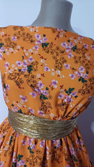 Viscoza Spun fond Portocaliu cu flori Alb/mov/Negru VIS1300