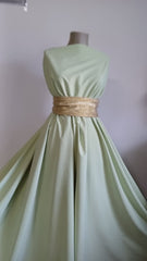 Matase Fistic Cu Puf De Piersica MAT1447