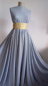 Material Elastic Figuri Rombulete Alb-Negru-Bleo ELA1276