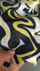 Matase satinata Negru, Galben, Alba, conturat cu Argintiu MAT1418