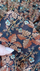 Voal chifon Negru cu Floricele Maron VOAL1190