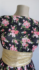 Voal Negru cu Buchet Trandafirasi Roz voal1183