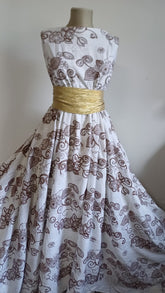 Poplin Bumbac Alb cu Broderie Ghirlanda Florala Maron BBC1054