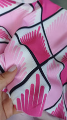 Latina Spandex - Alb cu Romburi Negre si Evantaie Roz STO1278