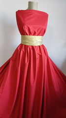 Tafta dublata cu milaneza pe dos, textura infoiata MAT1225