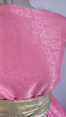 Brocard Roz , model floral dantelat, două fețe, elastic, mătăsos, cu model în relief, plin, cu tinuta frumoasa MAT1123