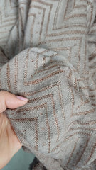 Jaguard Morbidino - Tricot tip pulover Dantelat Mocha Musse, cu model in V TRI1021