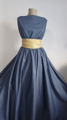 Țesătură mătăsoasă GRI ALBASTRUI, plină din fibre sintetice MAT1397