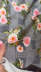 Stofa Barbi Carouri Gri Transafirasi roz STO1235