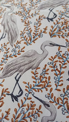 Silky Alb cu Egrete Gri MAT1042