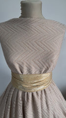 Jaquard Morbidino -Tricot tip pulover Bej Deschis ,cu model in V, elastic TRI1039